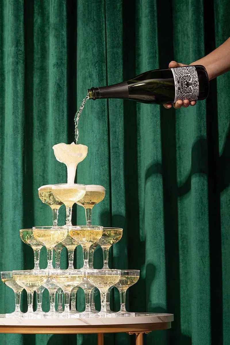Introducing Libelle: The Sparkling Wine with a Fascinating Journey